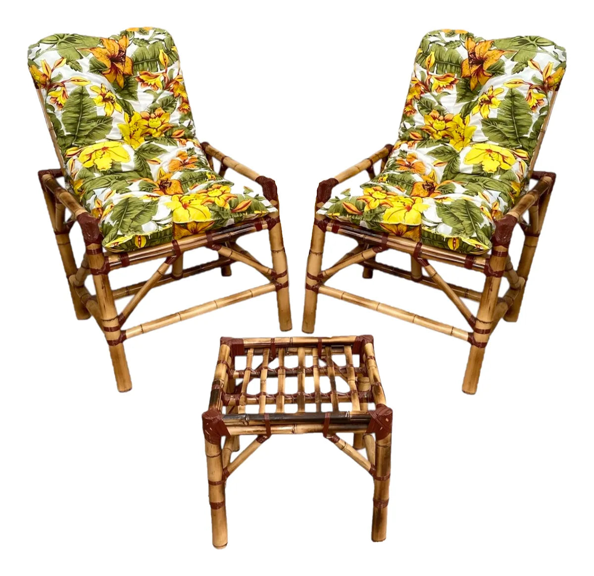 [BLACK FRIDAY] - KIT 1 Namoradeira, 2 Cadeiras Completo Lírio Amarelo + Brinde Exclusivo